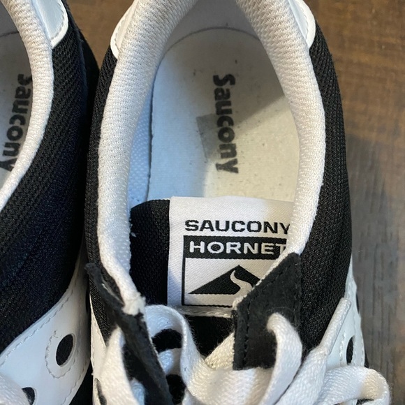 Saucony  Hornet black and white sneakers - Picture 5 of 11